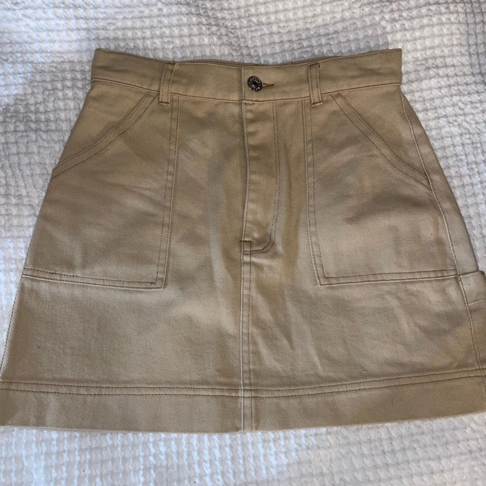 Beige High-Waisted Skirt